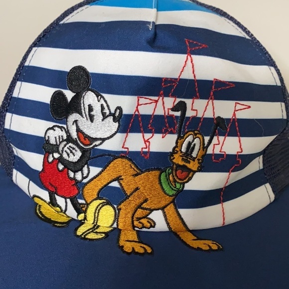 Disney Parks Micky and Goofy SnapBack Hat Youth 54-57cm - Picture 2 of 6